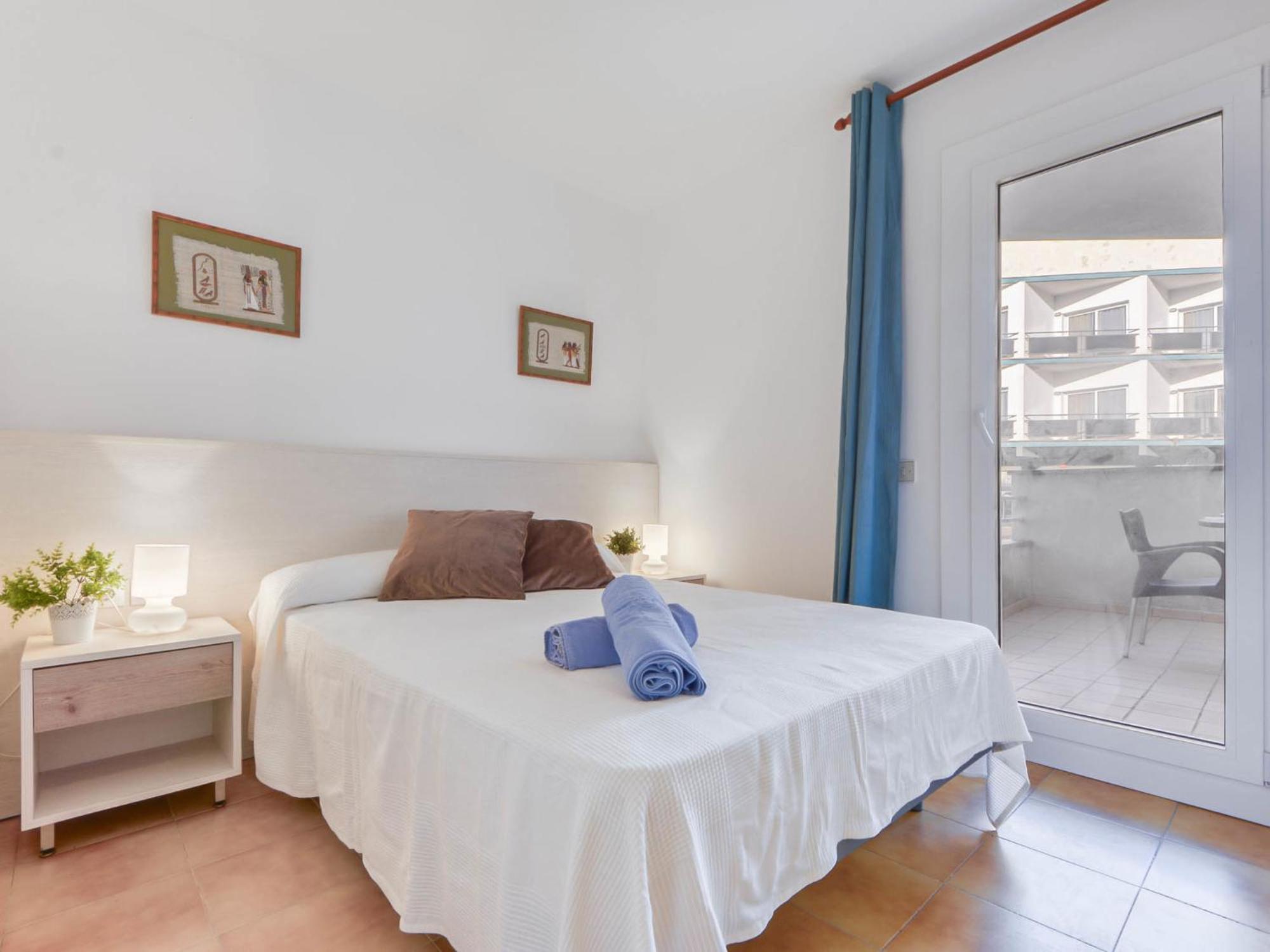 Apartment Platja De Roses-9 By Interhome Exterior photo
