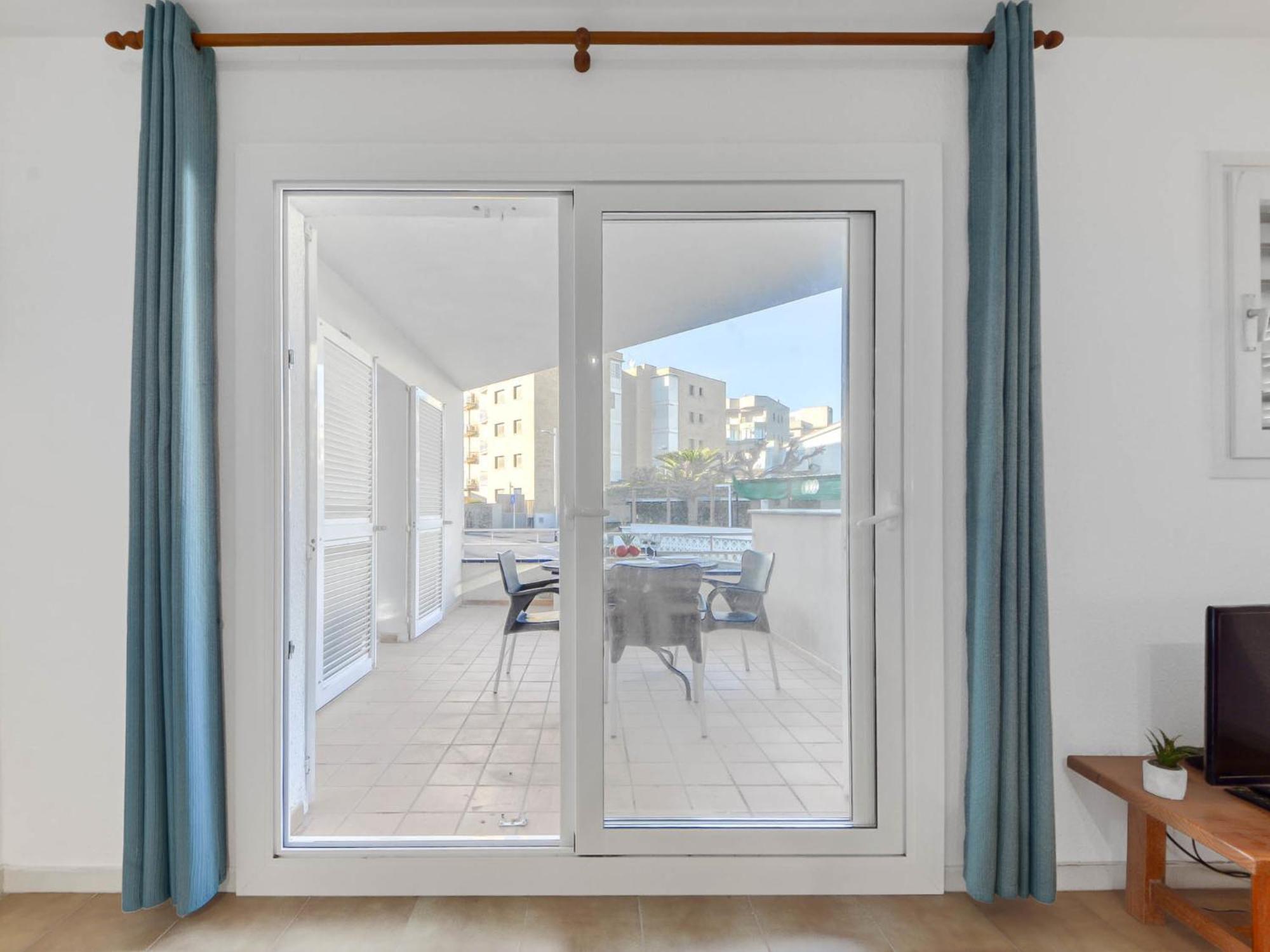Apartment Platja De Roses-9 By Interhome Exterior photo